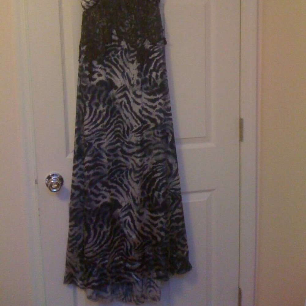 Women Long Evening Gown Dark Grey Animal Print S - Picture 2 of 8